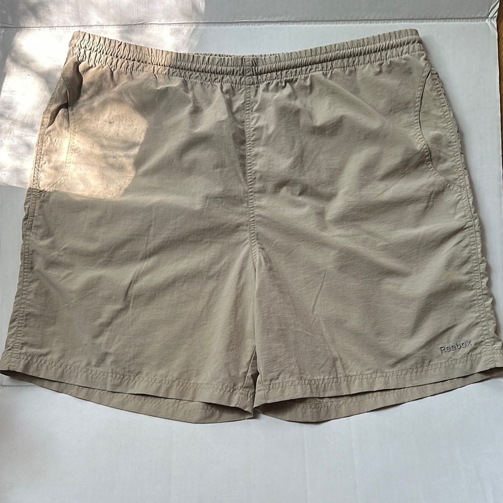 Reebok Tan Men's Casual Shorts XL Khaki Athletic Shorts -